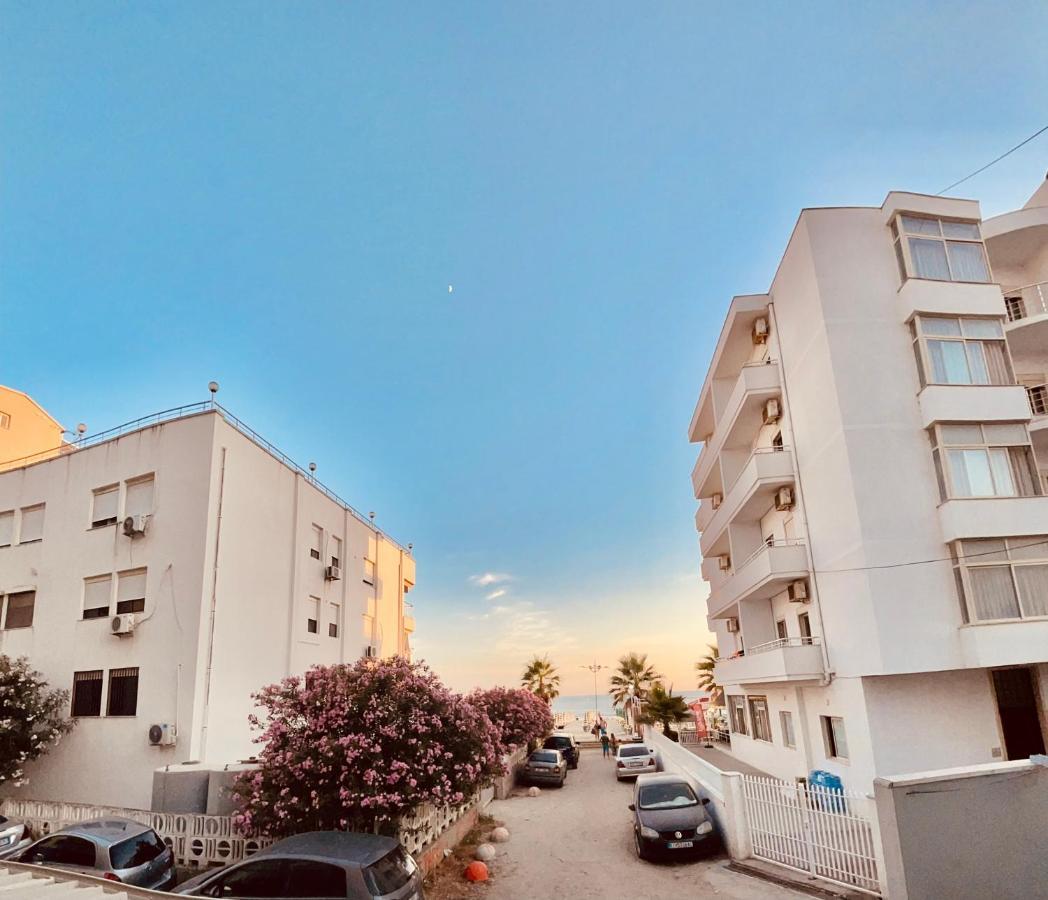 Flors Apartments Durrës Exterior foto